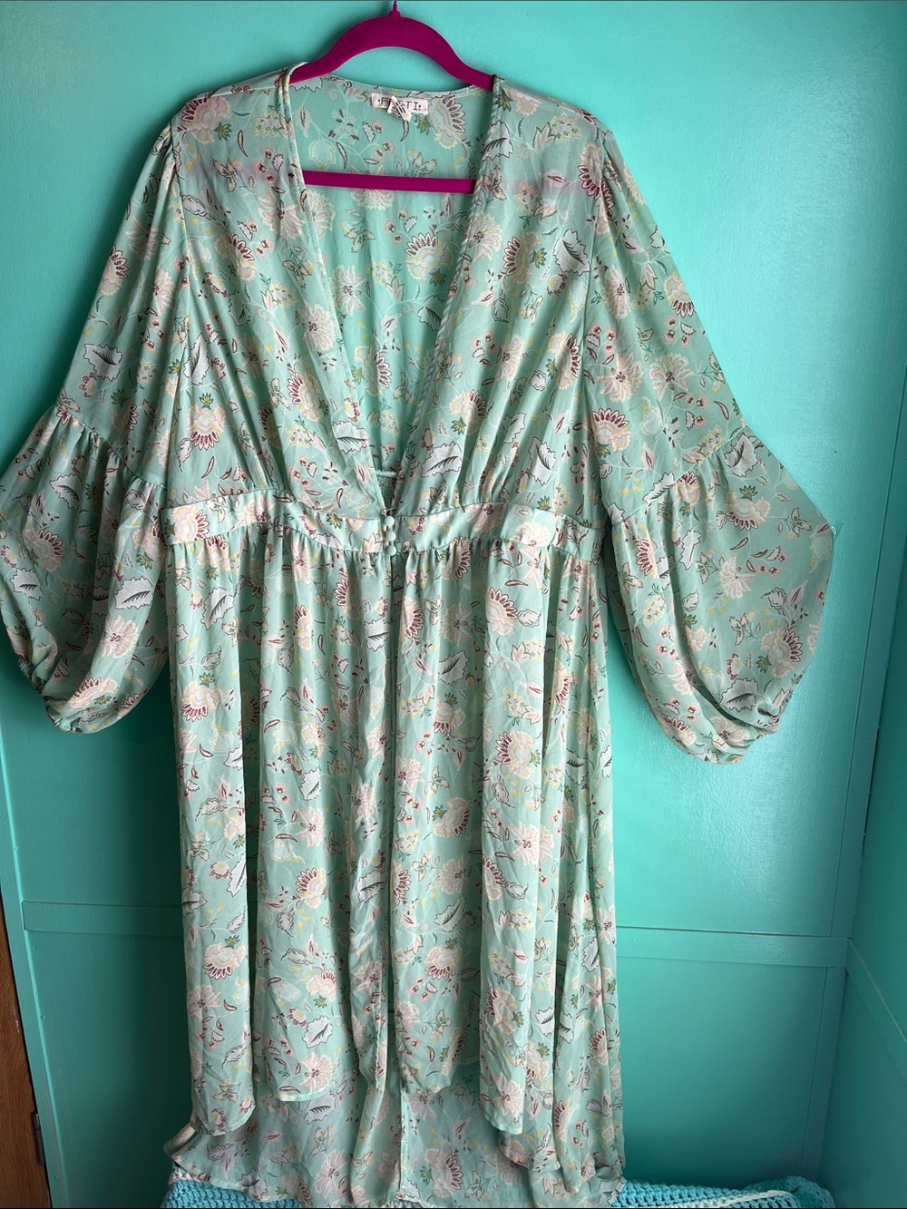 Mint Floral Long-Sleeve Kaftan Style Balloon sleeved dress
